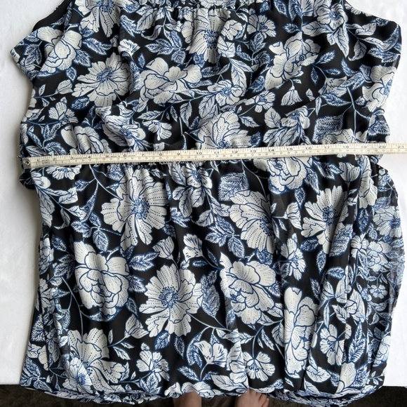 NWT - Lane Bryant navy floral ruffled sleeveless dress - Picture 6 of 8